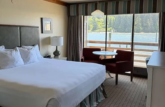 河畔之家，唄盟旅館