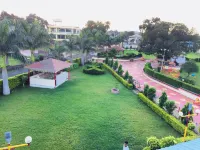 Hotel Kuber Vatika By GRB Hôtels à : Sagar