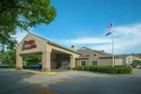Hampton Inn & Suites New Orleans-Elmwood/Clearview Parkway Area Hotels in Elmwood