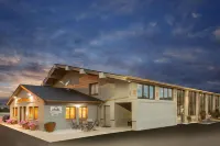 Days Inn by Wyndham West Allis/Milwaukee Hotels in West Allis