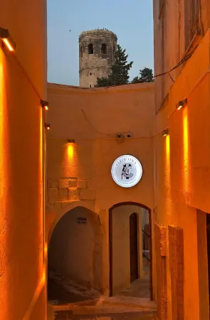 Cleopatra Antique Hotel Отели в г. Шанлыурфа