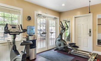 Best Western Plus Cold Spring