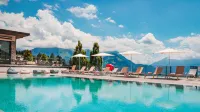 Villars Palace - Pools