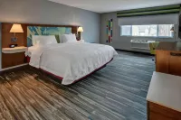 Hampton Inn by Hilton Cardiff San Diego فنادق في سولانا بيتش