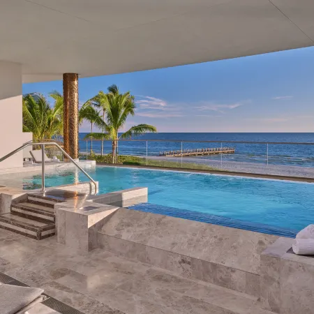 The St. Regis Longboat Key Resort