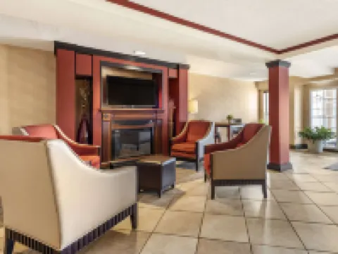 Comfort Inn Civic Center Hotels in Augusta