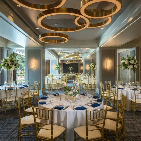 Renaissance Philadelphia Downtown Hotel Отели рядом с достопримечательностью «Зал Независимости»