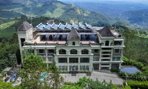 Amber Dale Luxury Hotel & Spa, Munnar