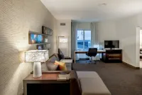 Residence Inn Dallas at the Canyon Các khách sạn gần Christ For The Nations Institute