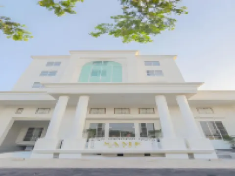 โรงแรมเซม มาลัง