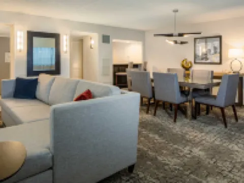 Sheraton Detroit Metro Airport Hotels in Romulus