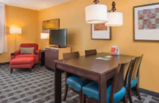 新哈特福德萬豪TownePlace套房酒店 羅馬酒店