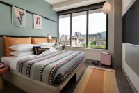 Moxy Portland Downtown Hotels near Duniway Park Lilac Garden