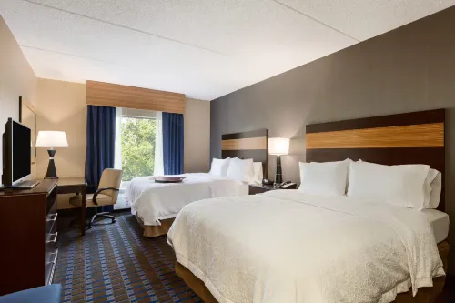 Hampton Inn & Suites Camp Springs/Andrews AFB Hotels in Forestville