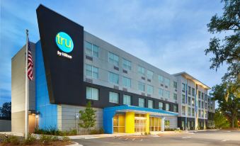 Tru by Hilton Charleston Airport