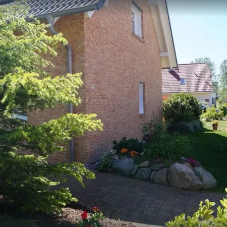 Fantastic FH, terrace, fireplace, close to the Baltic Sea, Bodden view