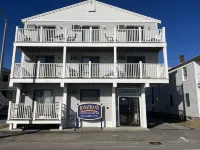The Great Escape on Hampton Beach. Beach directly across the street.