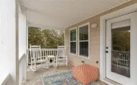 SANDY FEET RETREAT - Private Pool, Hot Tub