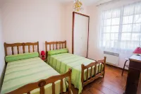 Le Grand Galla, country apartment Hotels in Pertuis