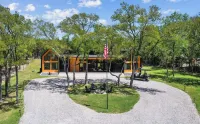 Welcome to The Yellowpine Retreat – Your Luxury Lakefront Retreat Lake Texoma Hotels in Sherman-Denison