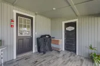 Charming 3-bedroom house in welcoming Abilene, Pet/family friendly.