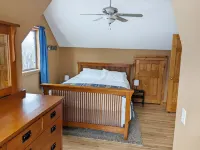 Room to gather inside and out with Rainy Lake access! Các khách sạn ở Koochiching County