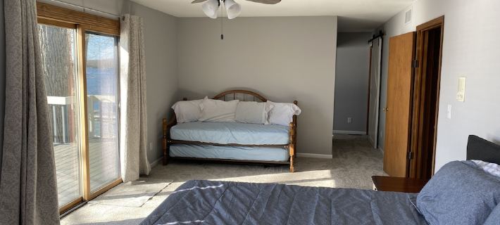 NEW Beautiful, Spacious Lake House Hotels in Steuben County