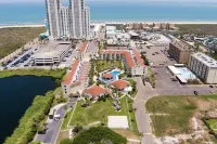 South Padre Island Condo 2BD/2BTH w/ Private beach access & with all amenities
