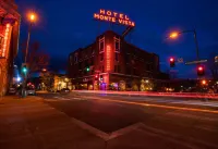 Apartment in the Heart of Downtown above an amazing Brewery!
