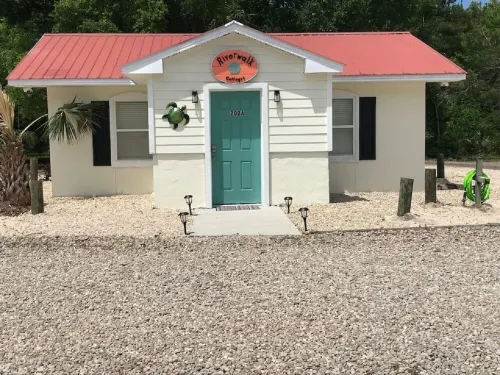 The Sea Turtle at Riverwalk Cottages Unit 202A Hotels in Carrabelle