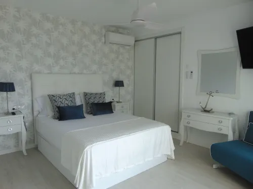 Benalbeach Lux. Jacuzzi, Gran Terraza, 1ª Línea - Ap.909