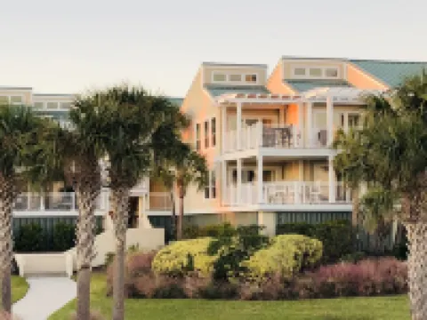 Exquisite Atrium Villa with Unequalled Ocean View -Amenity Card Included