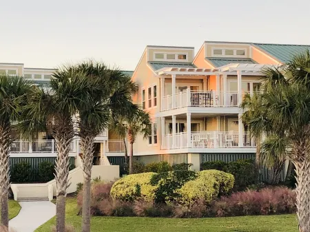 Exquisite Atrium Villa with Unequalled Ocean View -Amenity Card Included