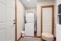 Stylish Uptown Butte Condo - 634