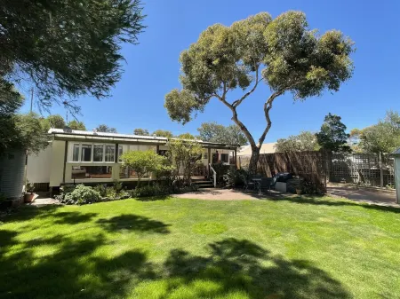 Rainbow Cottage Port Elliott
