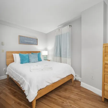 Exquisite North End 1brm