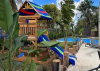 The Mansion Pickleball, Golf and heated pool