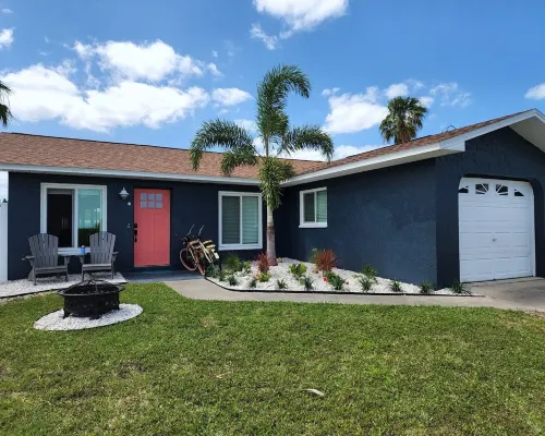 Double Waterfront Property with Amazing Views & Private Pool Hotels in Hernando Beach