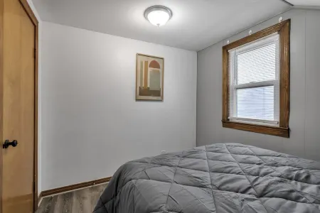 Cayuga Creek Space Отели рядом с достопримечательностью «Cheektowaga Volunteer Firemen's Memorial Park»