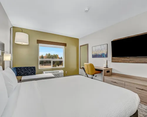 Holiday Inn Express & Suites EDMONTON SOUTH by IHG Hotels in Edmonton
