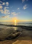 Spacious 2 bedroom island home with pool and great sunset views.Pet friendly!