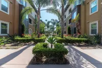 2 Bedrooms ✦ Ground Floor Unit ✦ Pool ✦ Wi-Fi ✦ Gym ✦ Pack 'n Play Hôtels à proximité de : Semtech Corporation