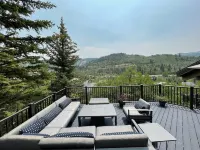 Remodeled Deer Valley Condo ~ Amazing Views ~ Minutes from Slopes & Main Street