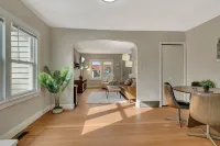 Spacious 3-bedroom with WiFi and AC in fabulous St. Cloud