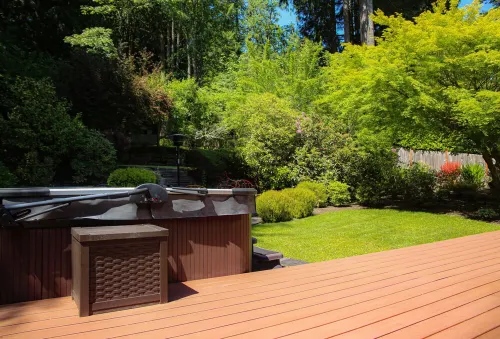 Serene Mid-Century Retreat Hotels in Shoreline