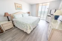 601, Indian Harbour Beach Club 6th floor corner unit