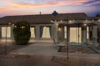 Beautiful 5-Bedroom Home in Surprise with Big Backyard Close to Spring Training