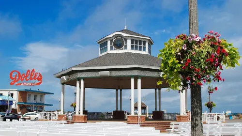 3-bedroom vacation home, minutes from Rehoboth, the Beach & Cape Henlopen St. Pk