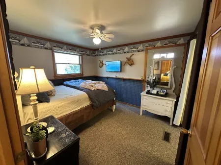 PURE MI Lakefront Cottage - Lake Recreation, Swimming and Fishing abound