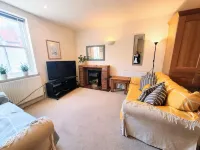 Charming Mews House in the Heart of Lymington